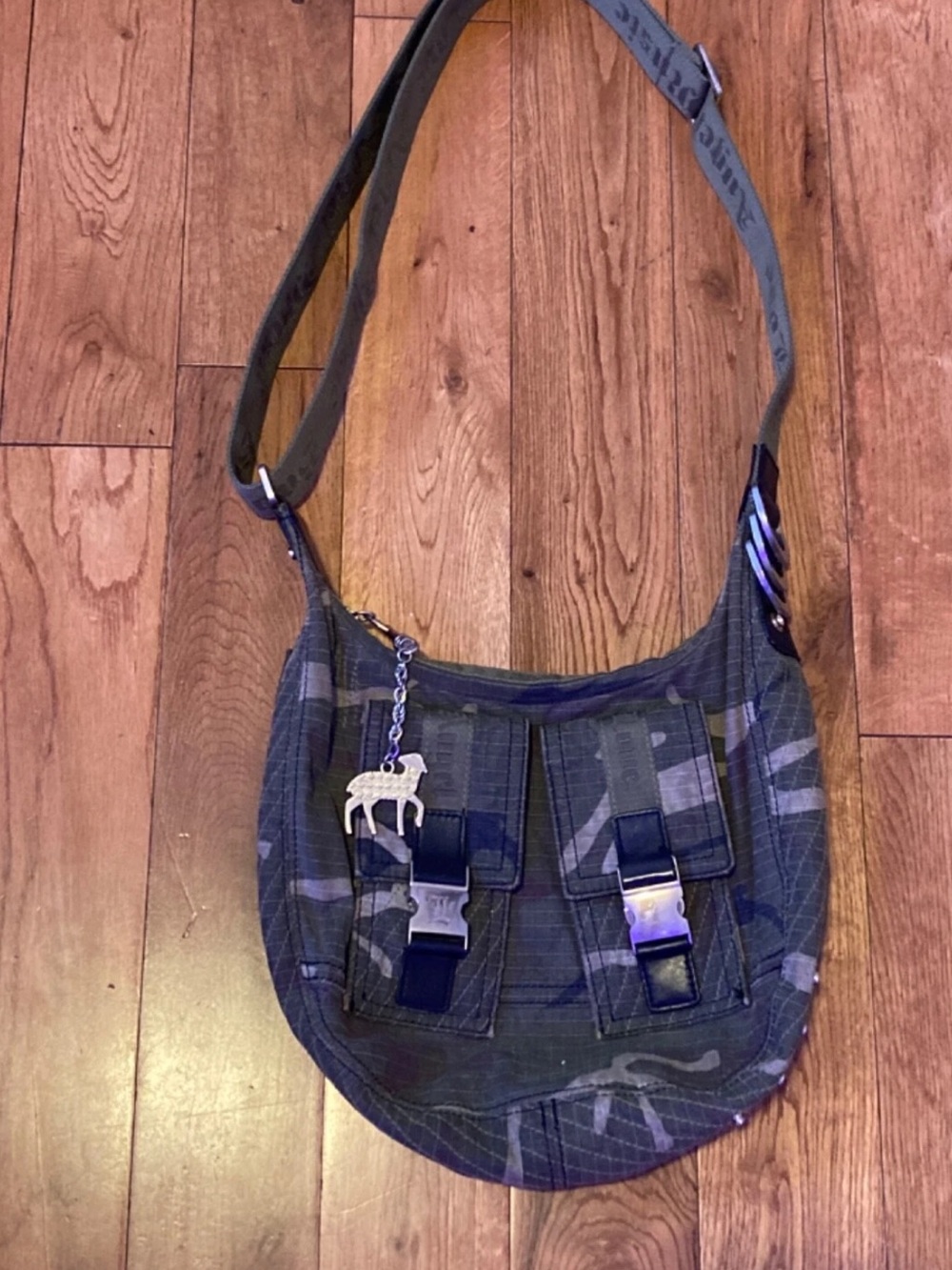 Gwen Stefani L.A.M.B. green camo print bag With Keychain AS Is